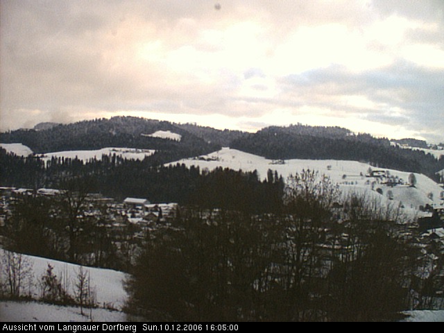 Webcam-Bild: Aussicht vom Dorfberg in Langnau 20061210-160500