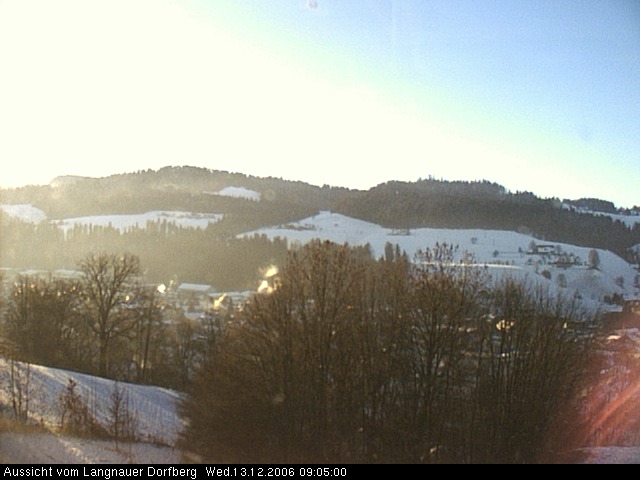 Webcam-Bild: Aussicht vom Dorfberg in Langnau 20061213-090500
