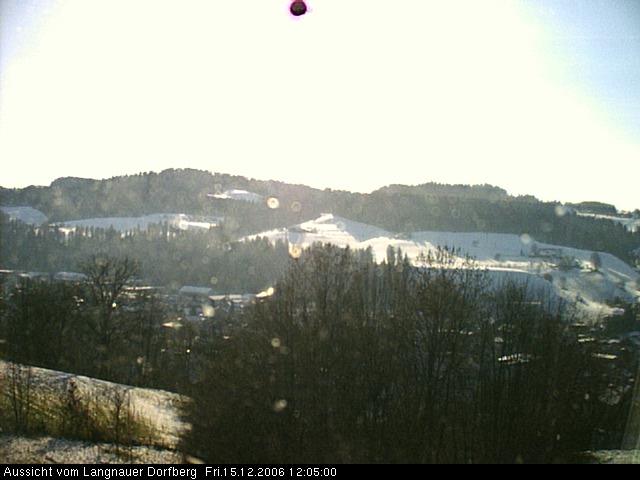 Webcam-Bild: Aussicht vom Dorfberg in Langnau 20061215-120500