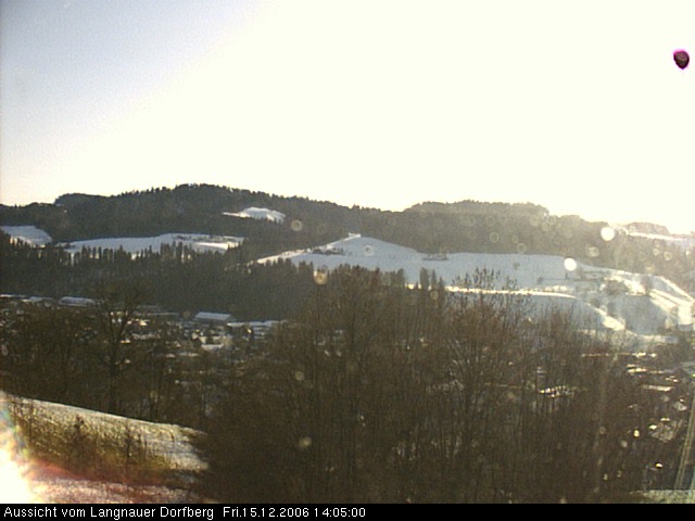 Webcam-Bild: Aussicht vom Dorfberg in Langnau 20061215-140500
