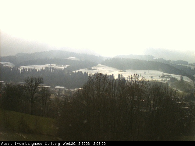 Webcam-Bild: Aussicht vom Dorfberg in Langnau 20061220-120500