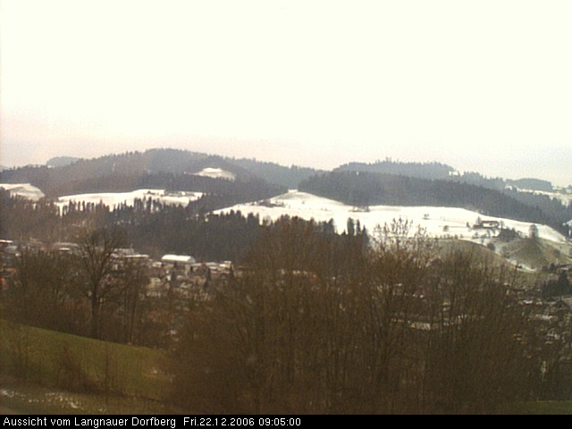 Webcam-Bild: Aussicht vom Dorfberg in Langnau 20061222-090500