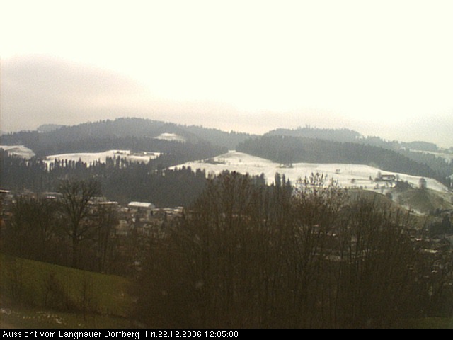 Webcam-Bild: Aussicht vom Dorfberg in Langnau 20061222-120500