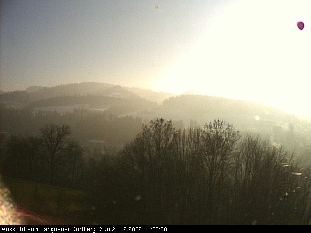 Webcam-Bild: Aussicht vom Dorfberg in Langnau 20061224-140500