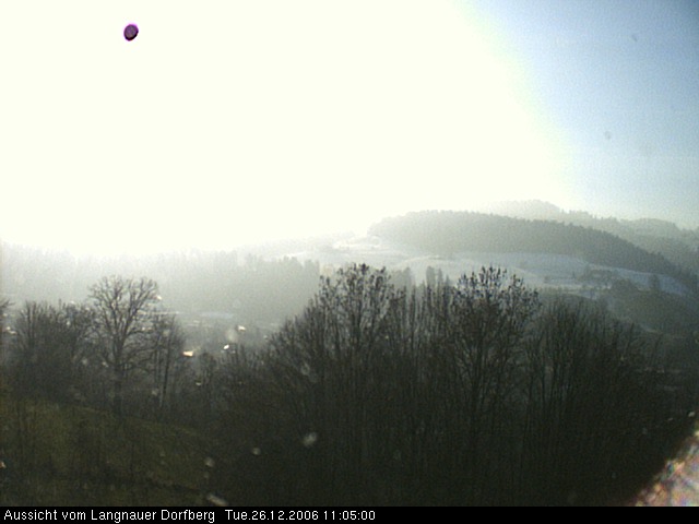 Webcam-Bild: Aussicht vom Dorfberg in Langnau 20061226-110500