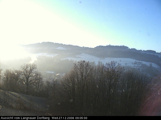 Webcam-Bild: Aussicht vom Dorfberg in Langnau 20061227-090500