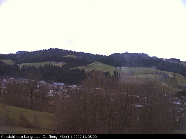 Webcam-Bild: Aussicht vom Dorfberg in Langnau 20070101-160500