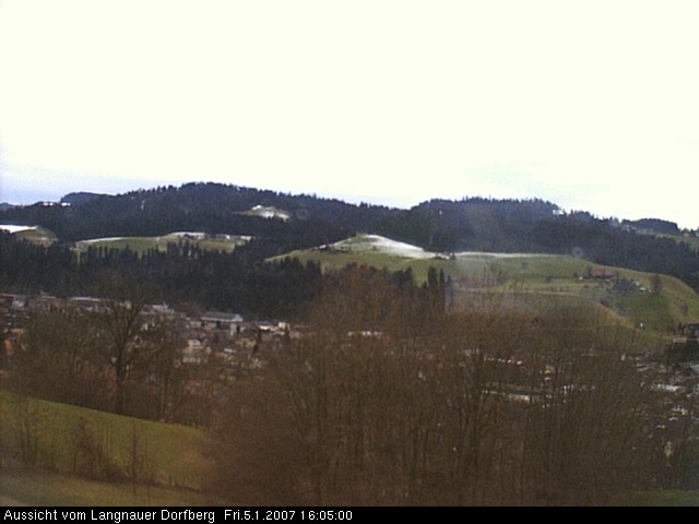 Webcam-Bild: Aussicht vom Dorfberg in Langnau 20070105-160500