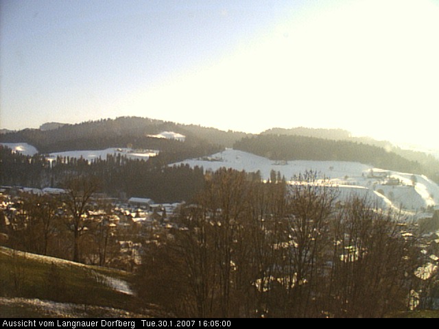 Webcam-Bild: Aussicht vom Dorfberg in Langnau 20070130-160500