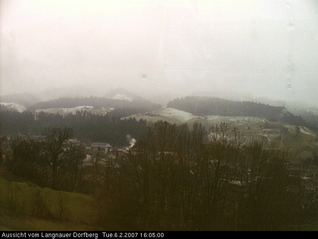 Webcam-Bild: Aussicht vom Dorfberg in Langnau 20070206-160500