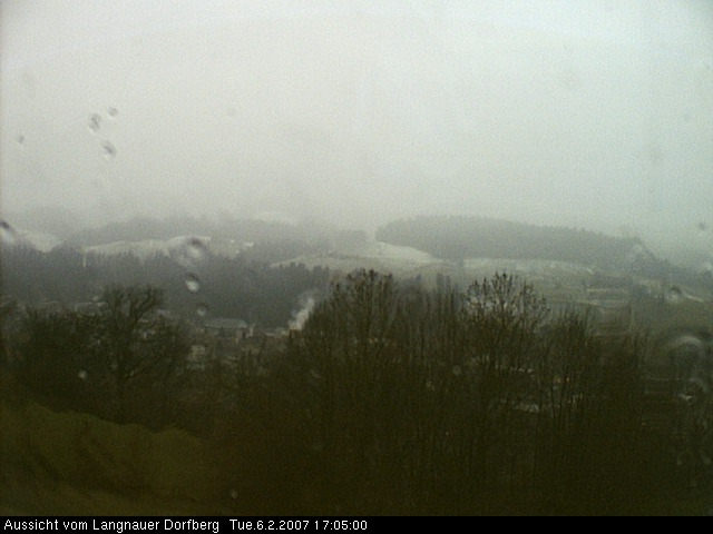 Webcam-Bild: Aussicht vom Dorfberg in Langnau 20070206-170500