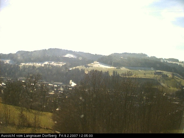 Webcam-Bild: Aussicht vom Dorfberg in Langnau 20070209-120500