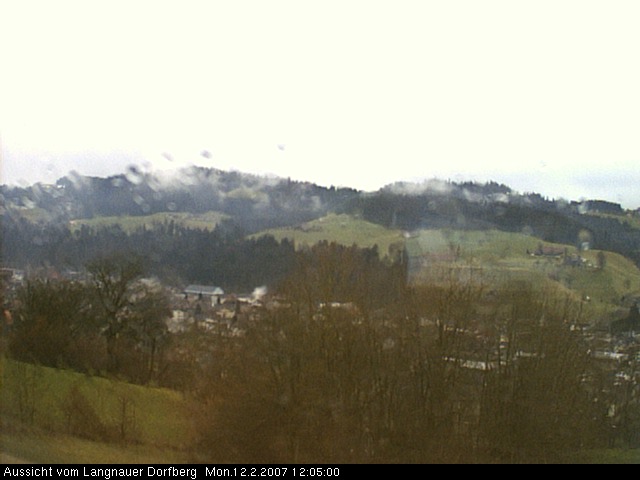 Webcam-Bild: Aussicht vom Dorfberg in Langnau 20070212-120500