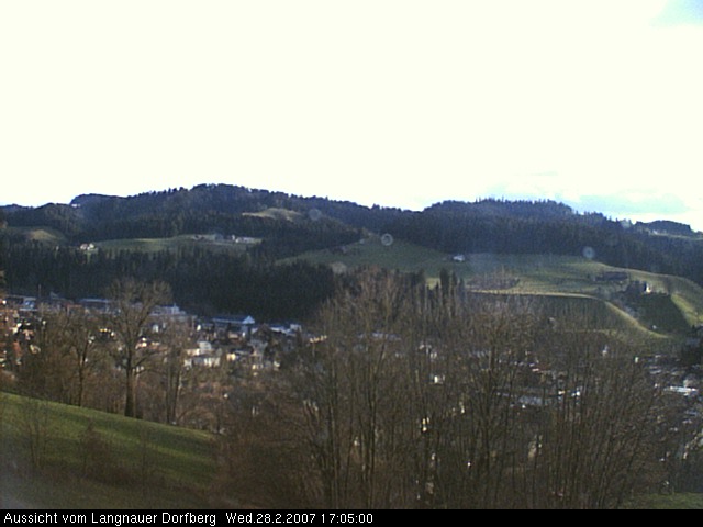 Webcam-Bild: Aussicht vom Dorfberg in Langnau 20070228-170500