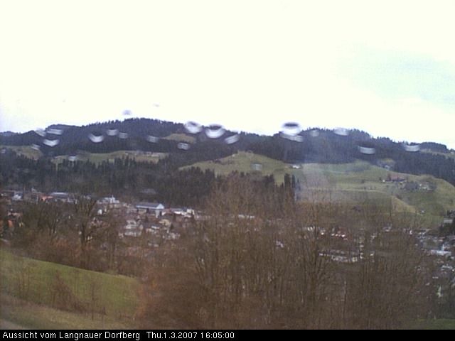 Webcam-Bild: Aussicht vom Dorfberg in Langnau 20070301-160500