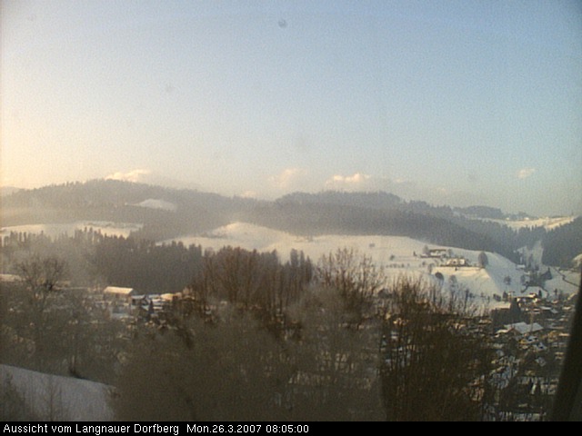 Webcam-Bild: Aussicht vom Dorfberg in Langnau 20070326-080500