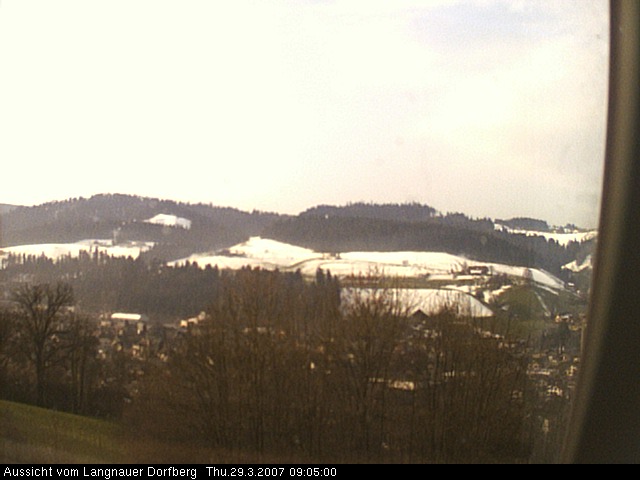 Webcam-Bild: Aussicht vom Dorfberg in Langnau 20070329-090500