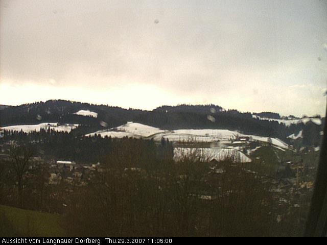 Webcam-Bild: Aussicht vom Dorfberg in Langnau 20070329-110500