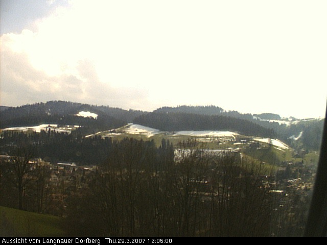 Webcam-Bild: Aussicht vom Dorfberg in Langnau 20070329-160500