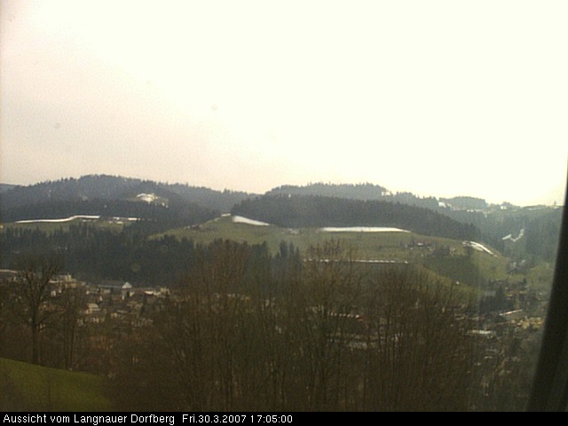 Webcam-Bild: Aussicht vom Dorfberg in Langnau 20070330-170500
