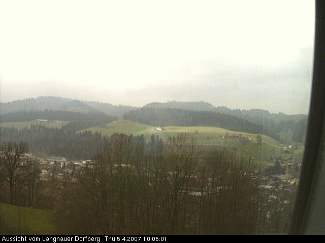 Webcam-Bild: Aussicht vom Dorfberg in Langnau 20070405-100500