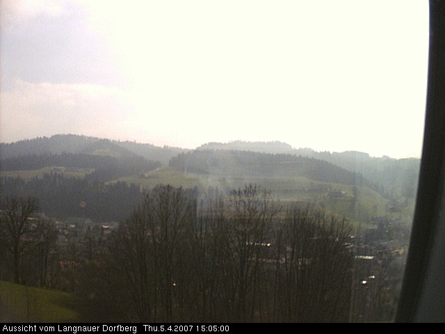 Webcam-Bild: Aussicht vom Dorfberg in Langnau 20070405-150500