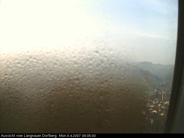 Webcam-Bild: Aussicht vom Dorfberg in Langnau 20070409-080500