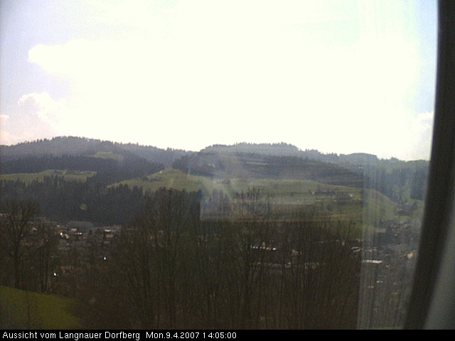 Webcam-Bild: Aussicht vom Dorfberg in Langnau 20070409-140500