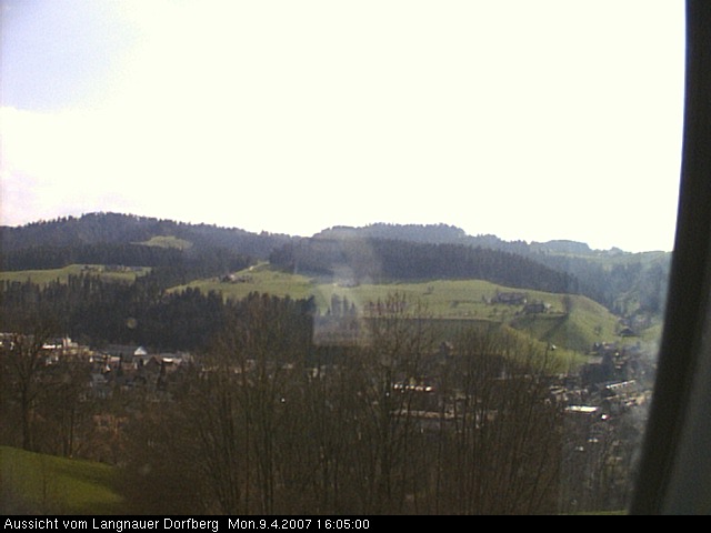 Webcam-Bild: Aussicht vom Dorfberg in Langnau 20070409-160500