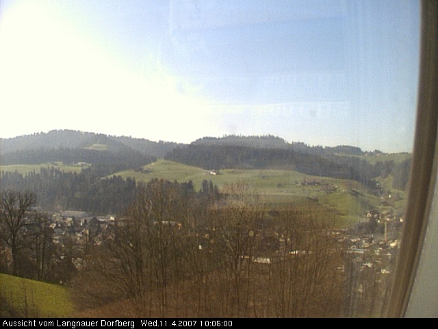 Webcam-Bild: Aussicht vom Dorfberg in Langnau 20070411-100500