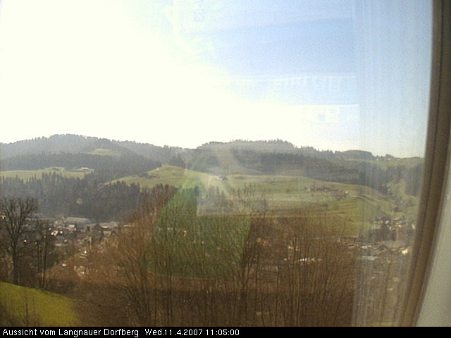 Webcam-Bild: Aussicht vom Dorfberg in Langnau 20070411-110500