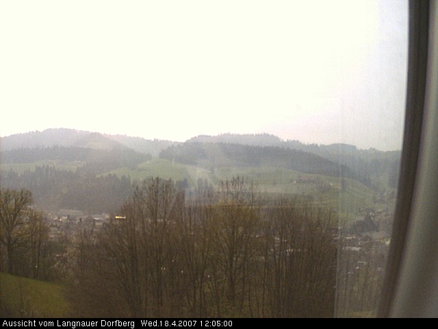 Webcam-Bild: Aussicht vom Dorfberg in Langnau 20070418-120500