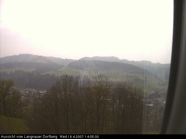 Webcam-Bild: Aussicht vom Dorfberg in Langnau 20070418-140500