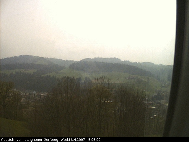Webcam-Bild: Aussicht vom Dorfberg in Langnau 20070418-150500