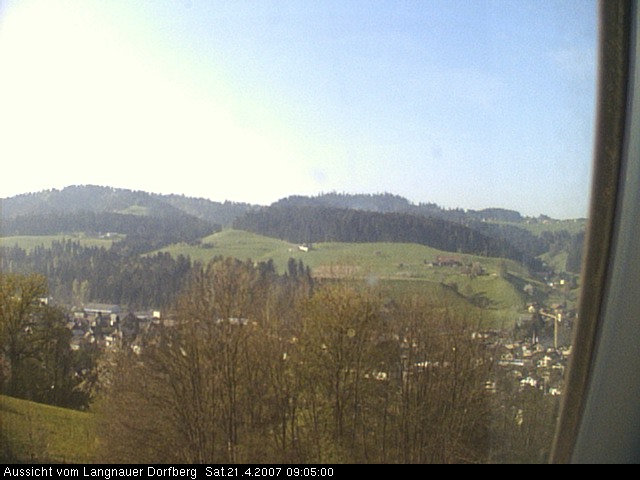 Webcam-Bild: Aussicht vom Dorfberg in Langnau 20070421-090500