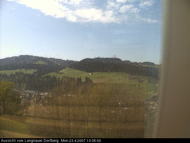 Webcam-Bild: Aussicht vom Dorfberg in Langnau 20070423-100500