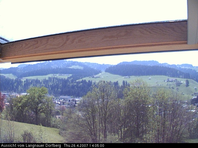 Webcam-Bild: Aussicht vom Dorfberg in Langnau 20070426-140500