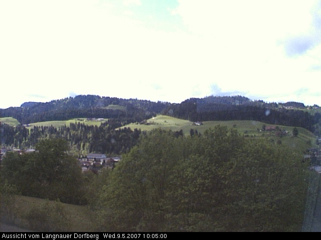 Webcam-Bild: Aussicht vom Dorfberg in Langnau 20070509-100500