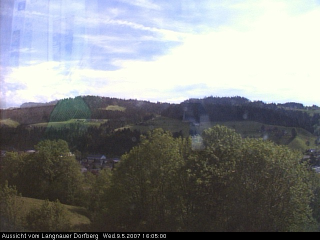 Webcam-Bild: Aussicht vom Dorfberg in Langnau 20070509-160500