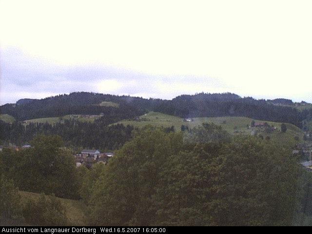 Webcam-Bild: Aussicht vom Dorfberg in Langnau 20070516-160500
