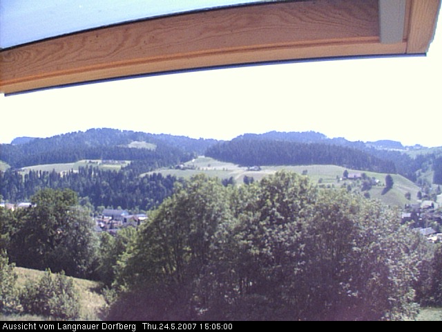 Webcam-Bild: Aussicht vom Dorfberg in Langnau 20070524-150500