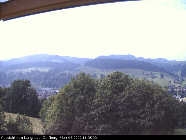 Webcam-Bild: Aussicht vom Dorfberg in Langnau 20070604-110500