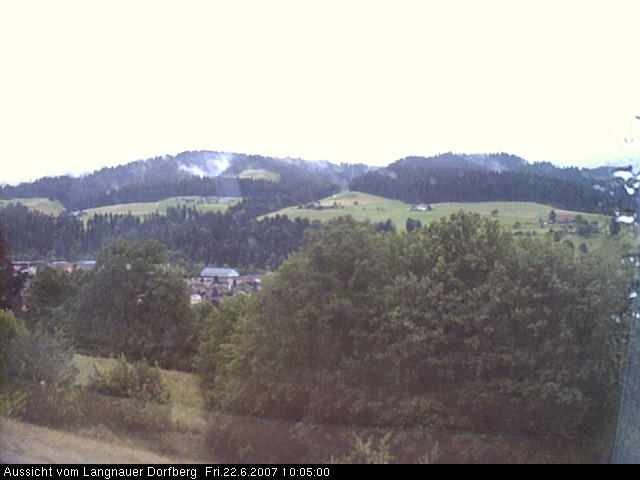 Webcam-Bild: Aussicht vom Dorfberg in Langnau 20070622-100500