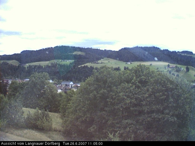 Webcam-Bild: Aussicht vom Dorfberg in Langnau 20070626-110500