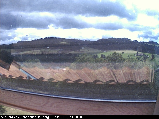 Webcam-Bild: Aussicht vom Dorfberg in Langnau 20070626-150500