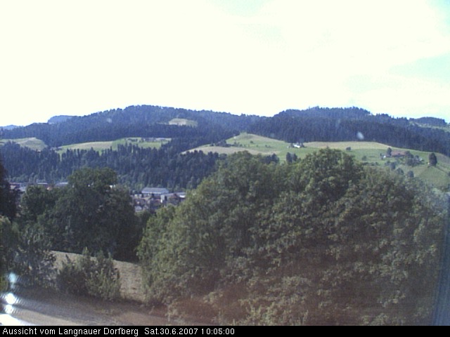 Webcam-Bild: Aussicht vom Dorfberg in Langnau 20070630-100500