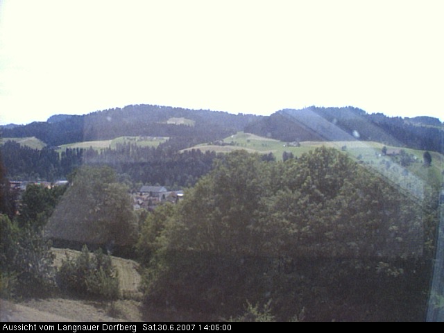 Webcam-Bild: Aussicht vom Dorfberg in Langnau 20070630-140500