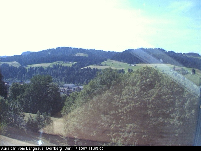 Webcam-Bild: Aussicht vom Dorfberg in Langnau 20070701-110500