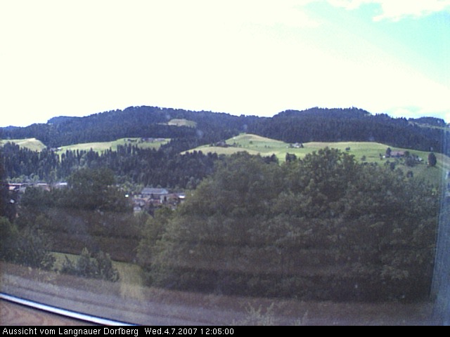 Webcam-Bild: Aussicht vom Dorfberg in Langnau 20070704-120500