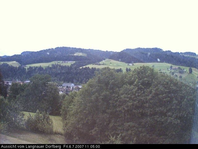 Webcam-Bild: Aussicht vom Dorfberg in Langnau 20070706-110500